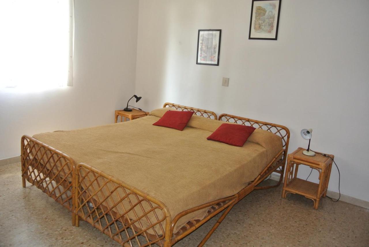 Condominio Villa Chiara Lignano Sabbiadoro Exterior photo